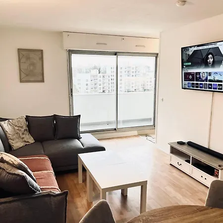 Apartment Appartement 2 Pieces Tram Direct Aeroport & Bordeaux Parking Merignac (Gironde)