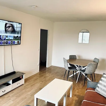 Apartment T2 Merignac, Tram, Airport, 6p *