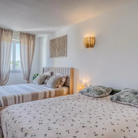 Apartment 2 Pieces Tram Direct Aeroport & Bordeaux Parking Merignac (Gironde)