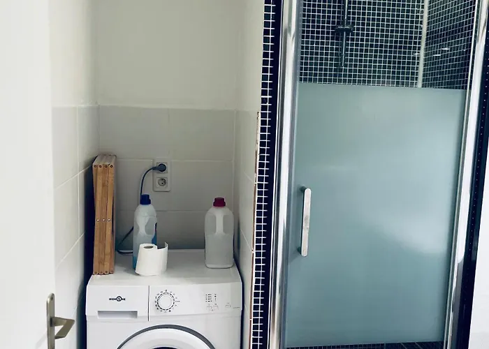 T2 Merignac, Tram, Airport, 6p Mérignac